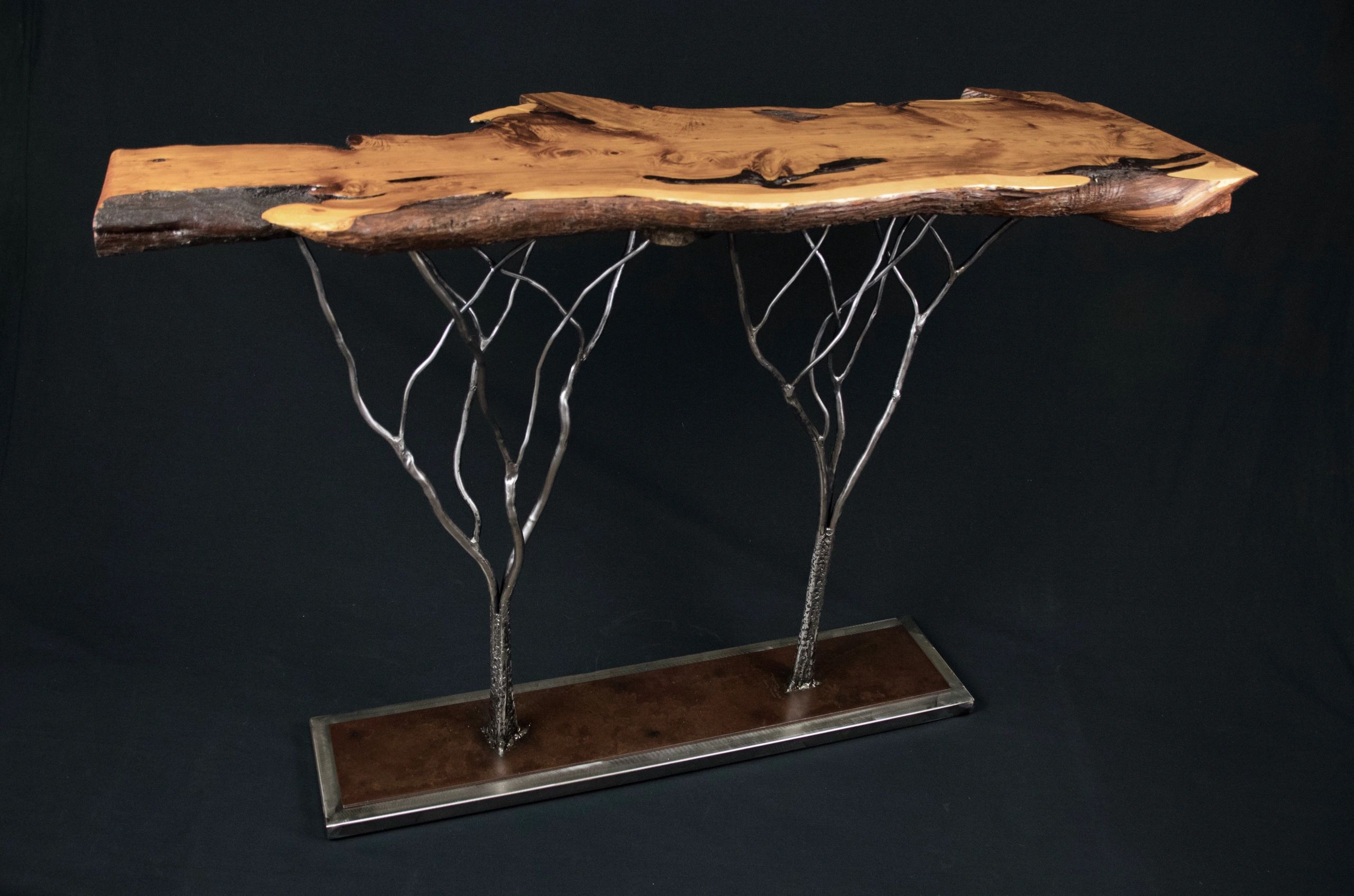Table sculpture 4